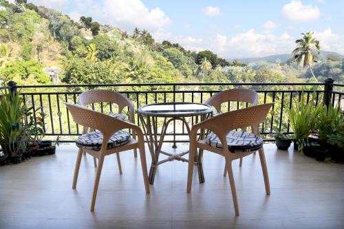 Udunuwara Maison | Chathu Holiday Home