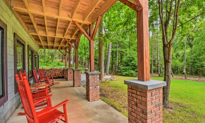 Mountain Rest Maison | Chauga River Cabin Pets Welcome!
