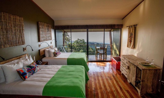 Cirri Sur Cabine | Chayote Lodge