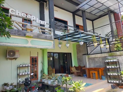 Banyuwangi Maison | Cheap Inn Banyuwangi