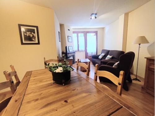 Linsoles Appartement | CHECK-IN CASAS La casa de Conques
