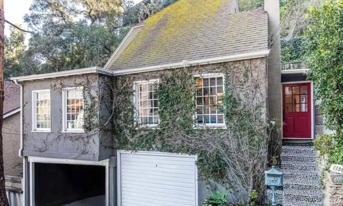 Beachwood Canyon Maison | Cheerful 2-bedroom garden home with hot tub