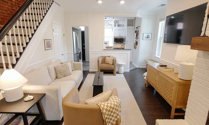 Stanton Park Maison | Cherry Blossom Charm
