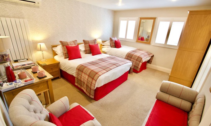Bath Maison | Chestnuts House