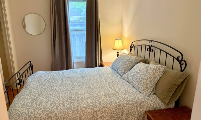 Maizerets Appartement | Chez Claude appartement millésimé