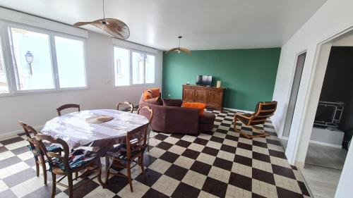 Vatan Appartement | Chez Delphine