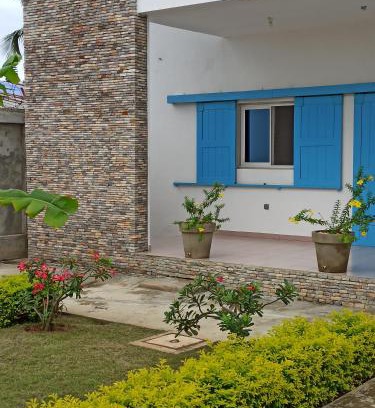 Abomey-Calavi Appartement | Chez Fèmi, route des pêches