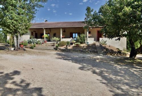 Le Montat Appartement | Chez Fanny - Les Tuileries - Gîte 1-4 pers. avec jardin privatif - proche Cahors