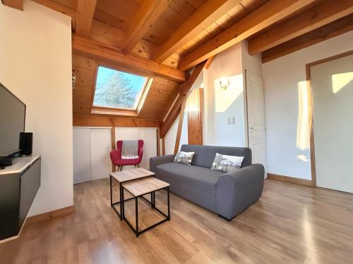 Saint-Pierre-d'Albigny Appartement | Chez Fred 202 - Parking Wifi Balcon