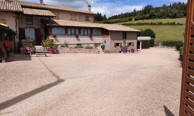 Vauxrenard Maison | Chez J-J et Pat