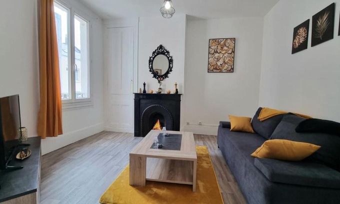 Anatole France Danton Appartement | Chez K&D Studio Jaune Le Havre