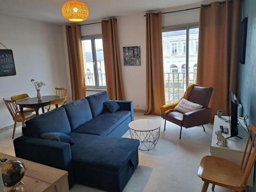 Chatellerault Appartement | Chez Line, Face à la gare