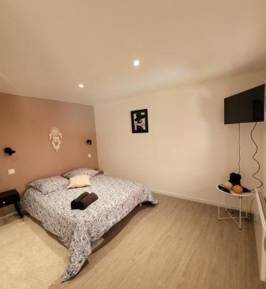 Onet-le-Chateau Appartement | Chez LouLou, cocon paisible