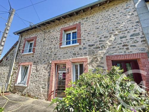 Bussiere-Dunoise Maison | Chez Marguerite et Lucienne