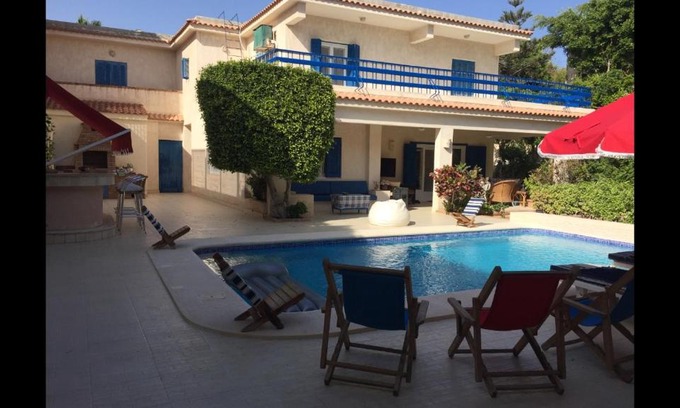 Ad-Dukhaylah Maison | Chez Nagy