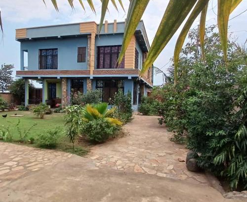 Burundi Maison | Chez PATRICK SAUSSEZ