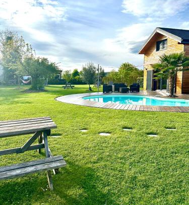 Flaxlanden Maison | Chez Seb et Lilou - Chalet Tiny House - piscine partagée - parking - proche Mulhouse