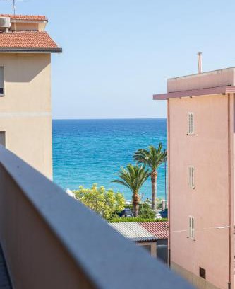 Roccella Jonica Maison | Chiaro di Luna Guest House