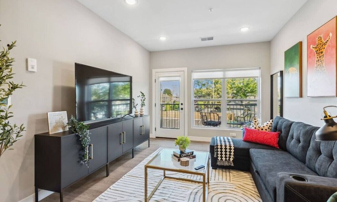 Olde Towne East Appartement | Chic 1BR/1BA Haven in Columbus