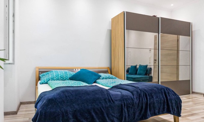 Stuwerviertel Appartement | Chic 1BR Apt Near Biggest Amusementpark of Vienna