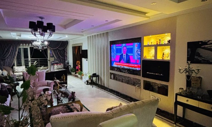 Ar-Raml 1 Appartement | Chic 2-bedroom apartment with WiFi, AC in charming Alexandria Governorate