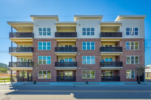 Chattanooga Appartement | Chic 2BR at The Poplin - Southside Chattanooga