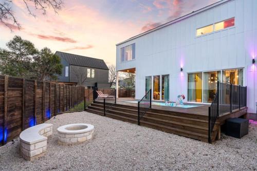 Galindo Maison | Chic 4BR Pool House - Steps to South 1st Street