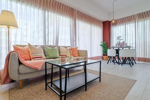 Sarasota Appartement | Chic Centric 1BR Apt, King Bed