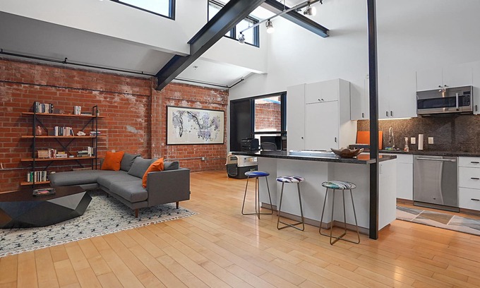 Little Tokyo Copropriété | Chic DTLA Arts District Loft