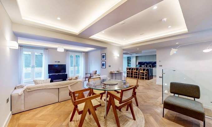 Munster Appartement | Chic & Elegant 4Bed APT-10Min Walk To River Thames