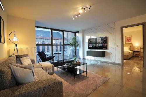 Rabot Appartement | Chic Loft Facing Neo-Gothic Church