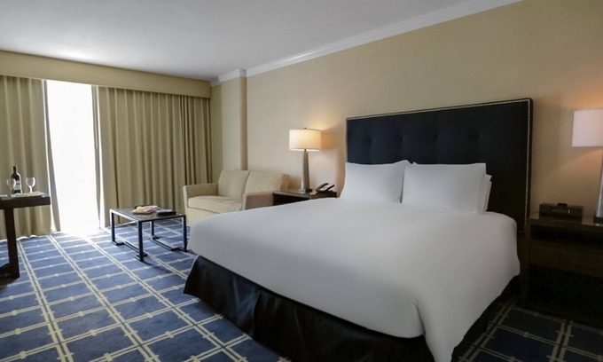 Sunnyvale West Hôtel | Chic Retreat in Sunnyvale | 1 Unit | Walk to El Camino