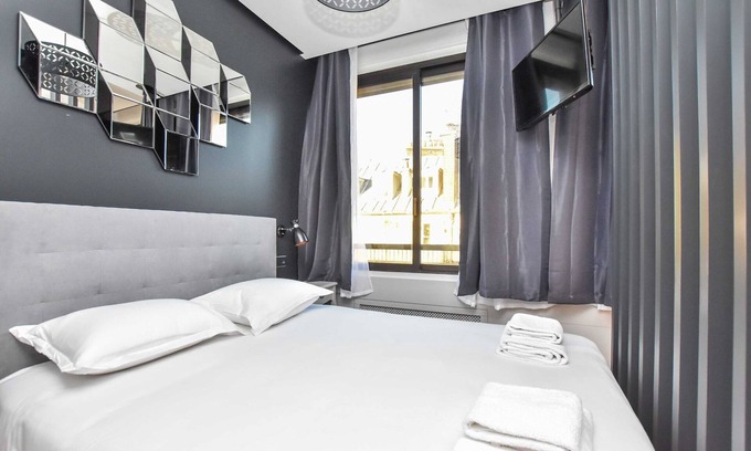 Chaussee-d'Antin Appartement | Studio chic avec jacuzzi - 2P - proche Palais Garnier