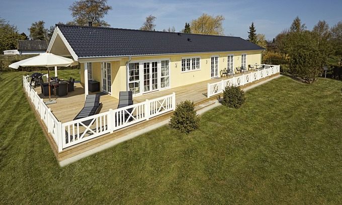 Togeholt Maison | Chic, nouvelle maison traditionnelle d'été avec vue sur la mer 125 m2