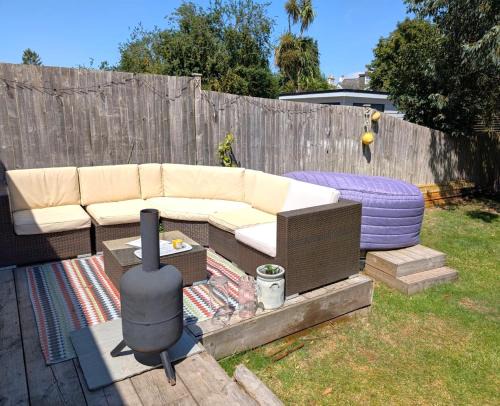 Chichester Maison | Chichester House I Garden with Hot Tub I Free Parking I Nearby Beaches I Chichester Holiday Properties