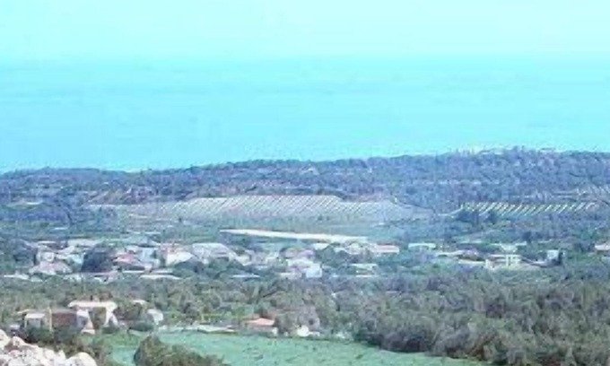 Agia Triada Villa | Villa adaptée aux enfants avec piscine privée et vue panoramique sur la mer et la montagne