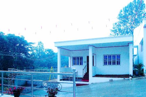 Yercaud Station Balnéaire | Chill Breeze Resort