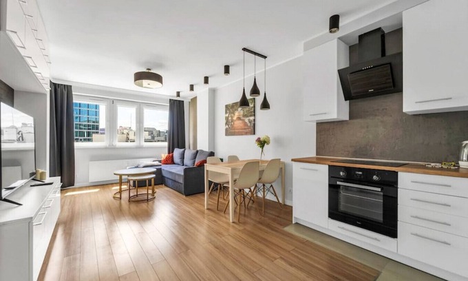Centrum Appartement | Chmielna Downtown Apartments by Rentujemy