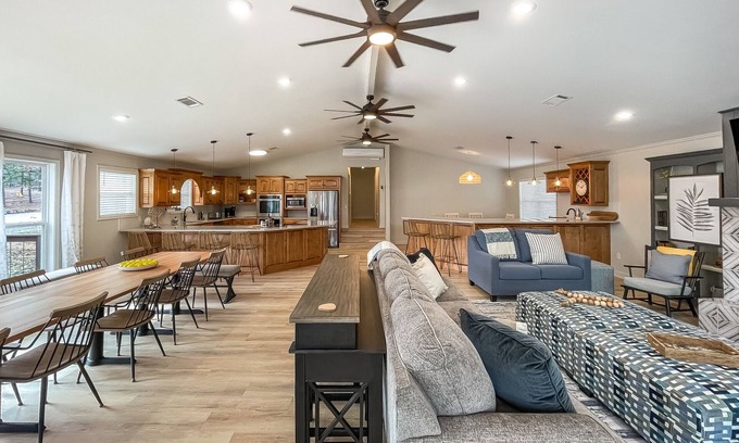 Clinton Maison | Choctaw Bay Getaway ~ lakefront + pool