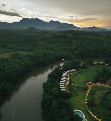Sai Yok Station Balnéaire | Chong khaep aingkwai resort Saiyok