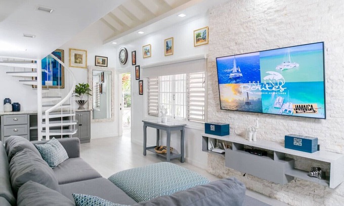 Barbican Appartement | Choose To Be Happy @ The Seville #E3 [2-Bedroom]