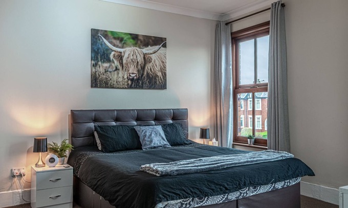 Chorley Maison | Immense 4 ch avec salles de bain attenantes à Chorley