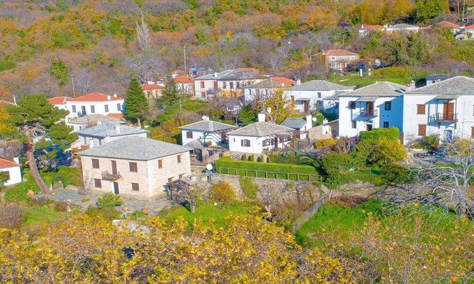 Agios Georgios Nilias Hôtel | Chrissi Nefeli