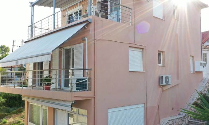 Evrostina Maison | Christina Apt, Beautiful apartment 70 sqm with balcony 50m from the beach