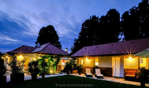 Balatonkenese Appartement | Ciprus Porta Apartmanok
