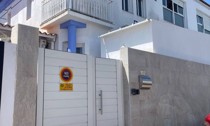 Mairena del Aljarafe Maison | Maison Circus-goretti dans un quartier calme et paisible