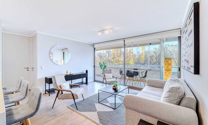 Apoquindo Appartement | Citadel View 2BR Balcony & Parking