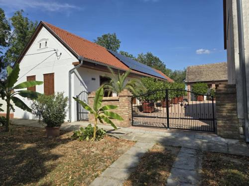 Palkonya Maison | CitrusLiget Vendégház