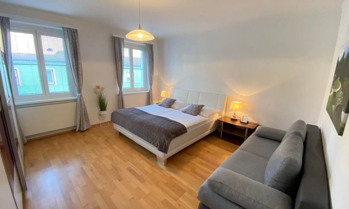 Feldbach Lit Et Petit-Déjeuner | City-appartement 1 - Hotel & Wirtshaus Hödl-kaplan