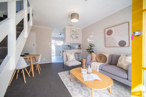 Nelson Maison | City Central